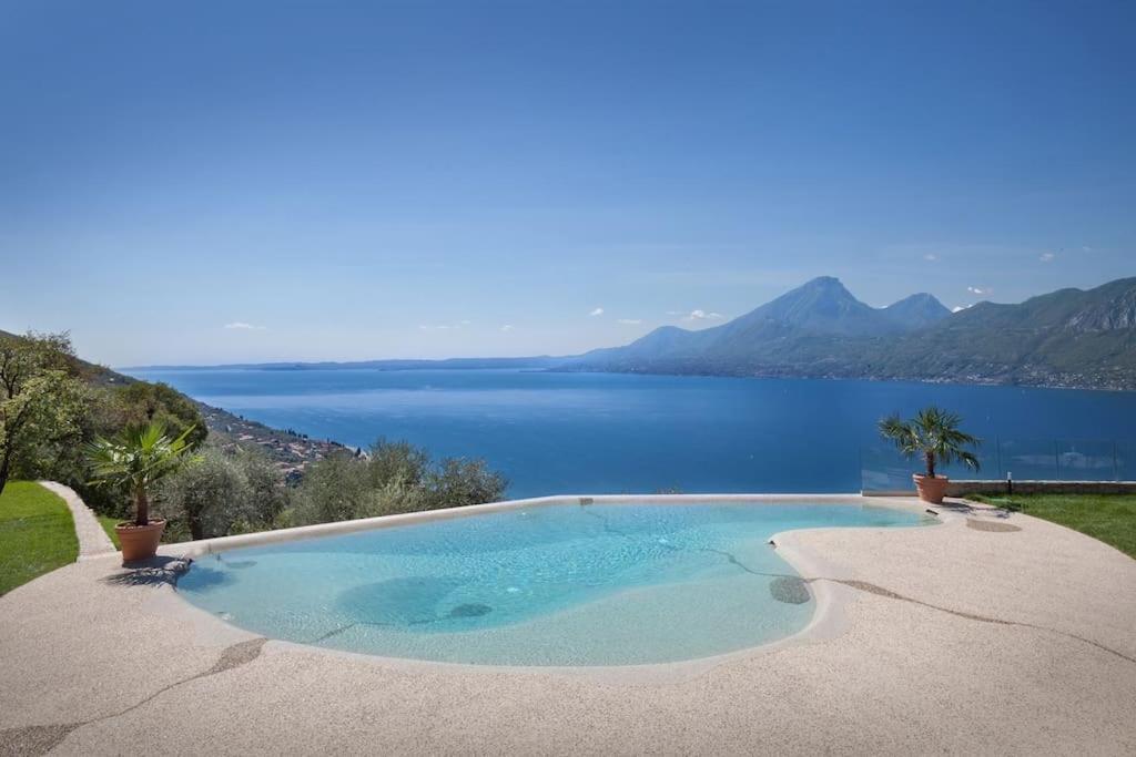 Villa Divina - Apt Divina Con Piscina E Vista Lago Castelletto Di Brenzone Εξωτερικό φωτογραφία